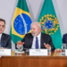 Lula, parlamentares e ministros terão aumento de 5,3% em salários a partir de sábado