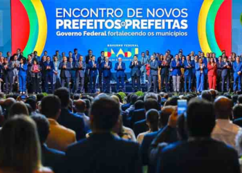Encontro Nacional de Prefeitos termina hoje em Brasília