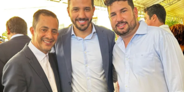 Prefeito de Vereda, Manrick Teixeira assume diretoria na FECBAHIA e promete mais investimentos em infraestrutura