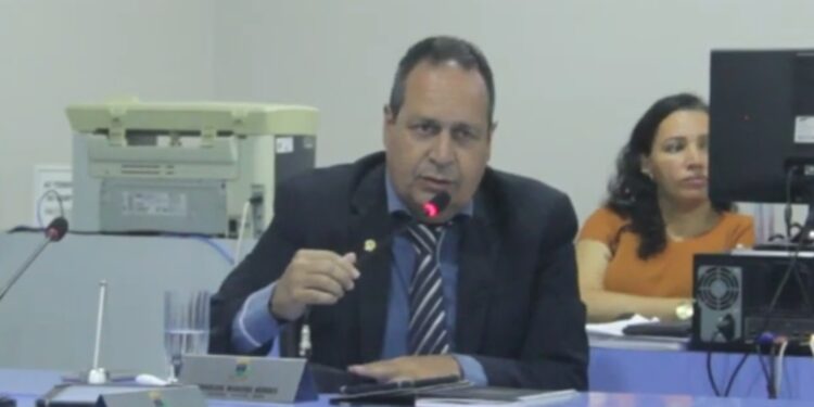 Vereador Nem Mendes apresenta Projeto de Lei sobre segurança no controle de cães de grande porte