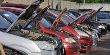 Detran-BA divulga leilões com lotes para Teixeira de Freitas, Porto Seguro e Eunápolis; confira