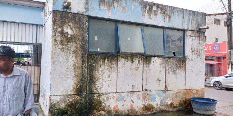 Terminal Rodoviário de Itanhém precisa de uma reforma urgente