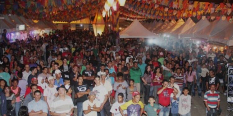 Prefeitura de Itanhém antecipa feriado de São João para segunda-feira (23). Confira a programação oficial