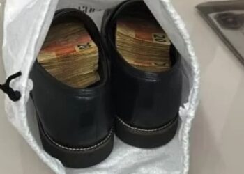 PF encontra dinheiro escondido em sapato de vereador; investigado já tentou jogar dinheiro pela janela