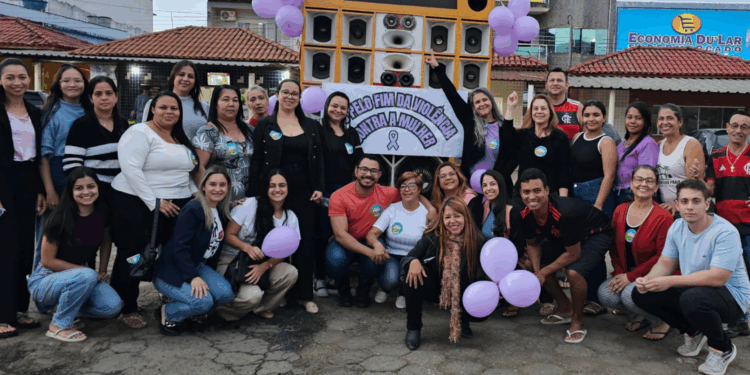 Buzinaço abre Agosto Lilás em Itanhém em meio a comoção nacional por caso extremo de violência contra mulher