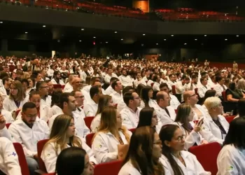 Bahia receberá 48 novos médicos para atuação em localidades onde há carência desses profissionais