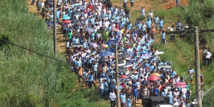 Santuário Jesus Misericordioso recebe a 8ª Peregrinação Diocesana do Terço dos Homens em Itanhém