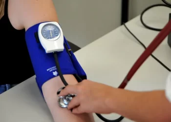 Pressão 12 por 8 passa a ser considerada pré-hipertensão