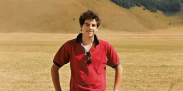 Vaticano canoniza Carlo Acutis, jovem conhecido como “padroeiro da internet”