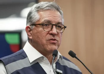 Governo vai comprar 150 mil antídotos contra intoxicação por metanol