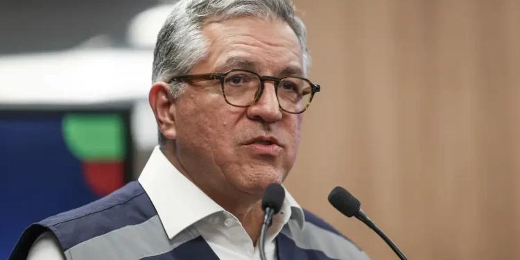 Governo vai comprar 150 mil antídotos contra intoxicação por metanol