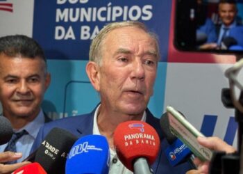Base de Jerônimo Rodrigues já reúne 354 prefeitos na Bahia, diz presidente da UPB