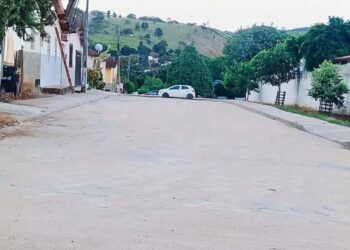 Prefeitura de Itanhém entrega obras de pavimentação no distrito de Batinga