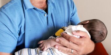 Nova licença-paternidade no Brasil ampliará prazo para 20 dias e cria novas regras