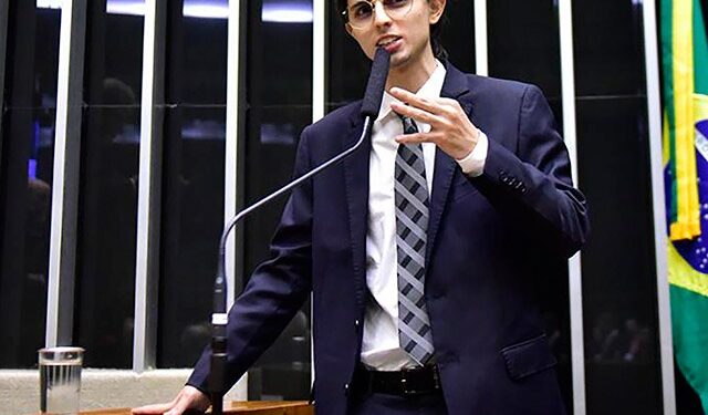 Deputado quer transformar vereadores em conselheiros sem salário