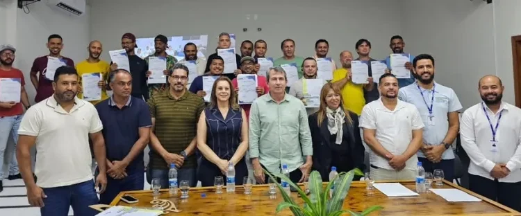 Capacita Itanhém entrega mais de 40 certificados em cerimônia de formatura