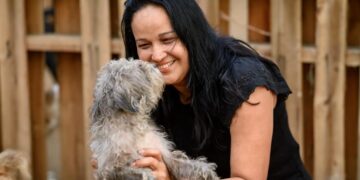 Vereadora confirma pré-candidatura a deputada estadual em defesa da causa animal e mais espaço para mulheres na política